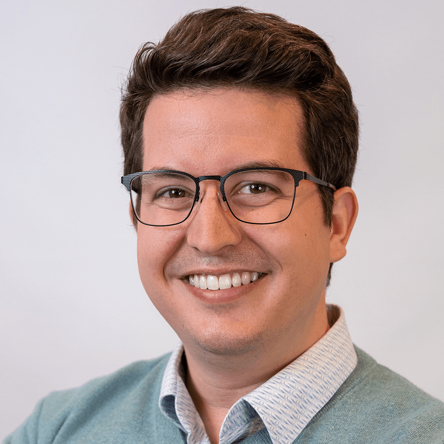Brandon Bay, professional headshot